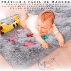 Detalhe do fio felpudo de 4 cm do tapete LuxFelp