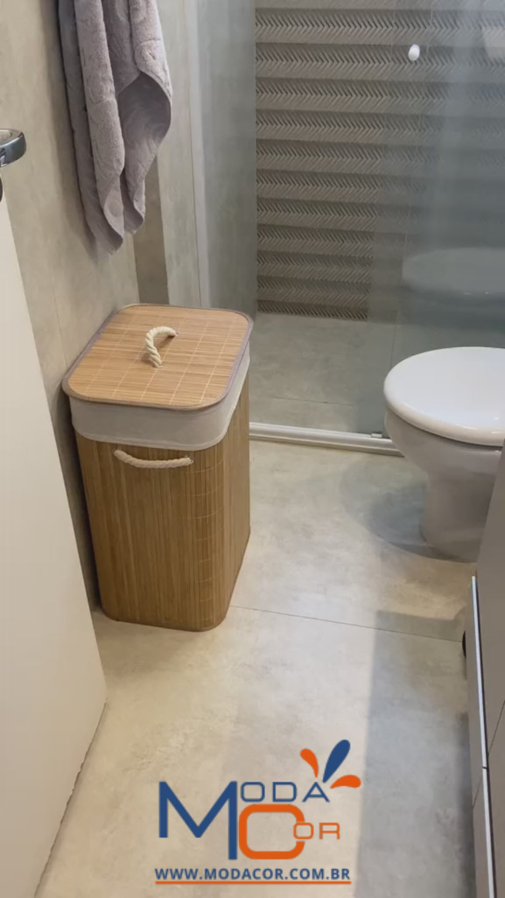 Cesto Roupa Suja Dobrável Bambu 70L Lavanderia Quarto Banheiro com Tampa Retangular Forrado BambuLuxe™